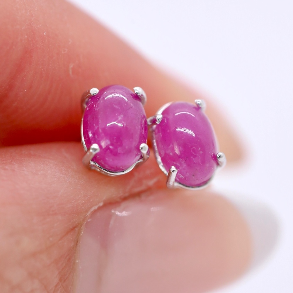 2.47 Carat Pink Cubochon Natural Sapphire Earrings